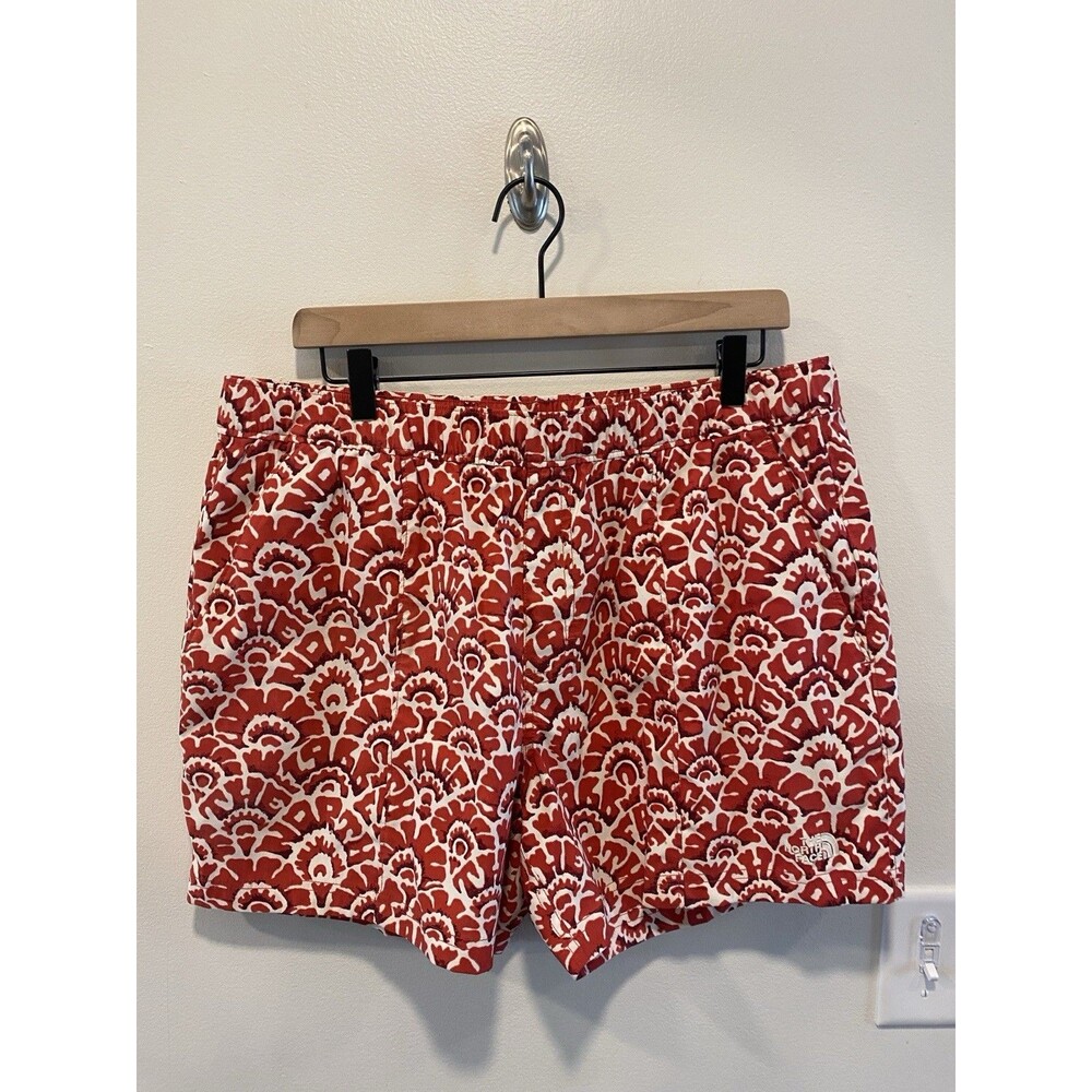 The North Face Men's Class V Pathfinder Pull On Short 5'' Large Ashbury Floral